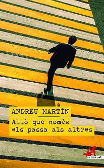 ALLÒ QUE NOMÉS ELS PASSA ALS ALTRES | 9788419627339 | MARTÍN, ANDREU | Llibreria Aqualata | Comprar llibres en català i castellà online | Comprar llibres Igualada