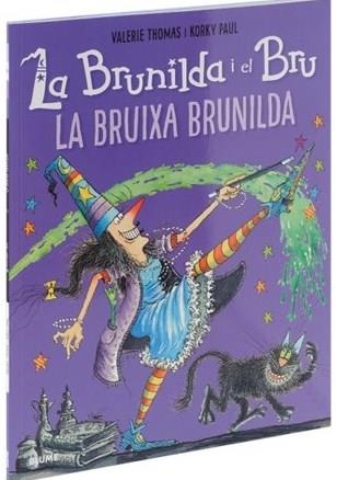 BRUNILDA I EL BRU: LA BRUIXA BRUNILDA | 9788419094094 | THOMAS, VALERIE | Llibreria Aqualata | Comprar llibres en català i castellà online | Comprar llibres Igualada