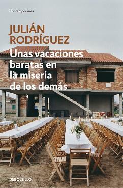 UNAS VACACIONES BARATAS EN LA MISERIA DE LOS DEMÁS | 9788490626153 | RODRIGUEZ, JULIAN | Llibreria Aqualata | Comprar libros en catalán y castellano online | Comprar libros Igualada