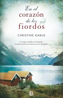 EN EL CORAZÓN DE LOS FIORDOS | 9788466652230 | KABUS, CHRISTINE | Llibreria Aqualata | Comprar libros en catalán y castellano online | Comprar libros Igualada