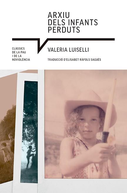 ARXIU DELS INFANTS PERDUTS | 9788410112513 | LUISELLI, VALERIA | Llibreria Aqualata | Comprar llibres en català i castellà online | Comprar llibres Igualada