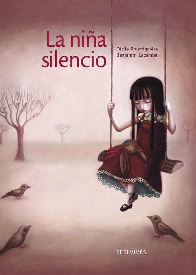 NIÑA SILENCIO, LA | 9788426381811 | ROUMIGUIÈRE, CÈCILE  | Llibreria Aqualata | Comprar libros en catalán y castellano online | Comprar libros Igualada