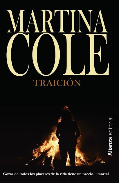 TRAICIÓN | 9788491040385 | COLE, MARTINA | Llibreria Aqualata | Comprar llibres en català i castellà online | Comprar llibres Igualada