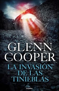 INVASIÓN DE LAS TINIEBLAS, LA (TRILOGÍA CONDENADOS 3) | 9788425355196 | GLENN COOPER | Llibreria Aqualata | Comprar libros en catalán y castellano online | Comprar libros Igualada