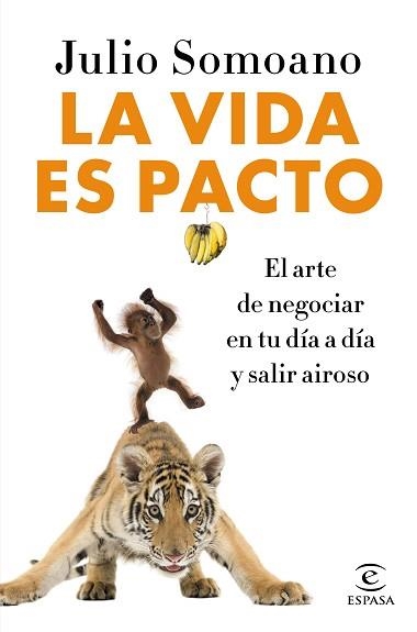 VIDA ES PACTO, LA | 9788467051483 | SOMOANO, JULIO | Llibreria Aqualata | Comprar llibres en català i castellà online | Comprar llibres Igualada