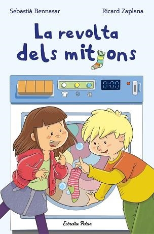 REVOLTA DELS MITJONS, LA | 9788491377191 | BENNASAR, SEBASTIÀ | Llibreria Aqualata | Comprar llibres en català i castellà online | Comprar llibres Igualada