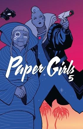 PAPER GIRLS 5 / 6 | 9788491740667 | VAUGHAN, BRIAN K. / CHIANG, CLIFF | Llibreria Aqualata | Comprar llibres en català i castellà online | Comprar llibres Igualada