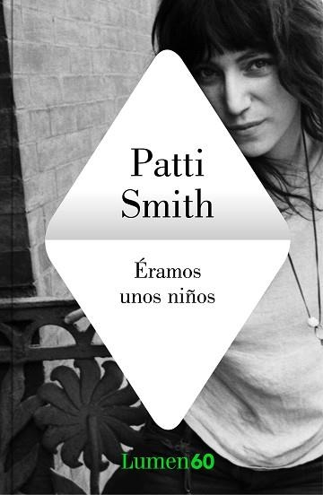 ÉRAMOS UNOS NIÑOS | 9788426408549 | SMITH, PATTI | Llibreria Aqualata | Comprar llibres en català i castellà online | Comprar llibres Igualada