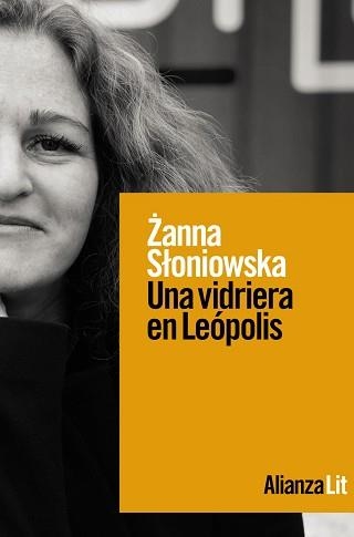 UNA VIDRIERA EN LEÓPOLIS | 9788411480291 | SLONIOWSKA, ZANNA | Llibreria Aqualata | Comprar llibres en català i castellà online | Comprar llibres Igualada