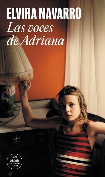 VOCES DE ADRIANA, LAS | 9788439738022 | NAVARRO, ELVIRA | Llibreria Aqualata | Comprar llibres en català i castellà online | Comprar llibres Igualada