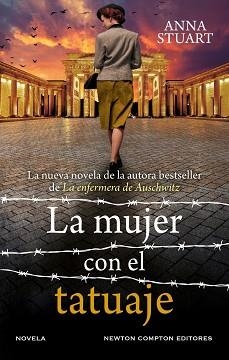 MUJER CON EL TATUAJE, LA | 9788419620811 | STUART, ANNA | Llibreria Aqualata | Comprar llibres en català i castellà online | Comprar llibres Igualada