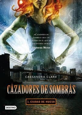 CAZADORES DE SOMBRAS 1. CIUDAD DE HUESOS | 9788408083801 | CLARE, CASSANDRA | Llibreria Aqualata | Comprar llibres en català i castellà online | Comprar llibres Igualada